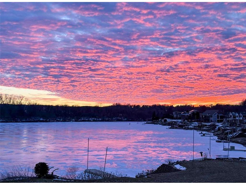 3256 Lake Street NW Rochester MN 55901 - Manor Woods Pond 7064372 image34