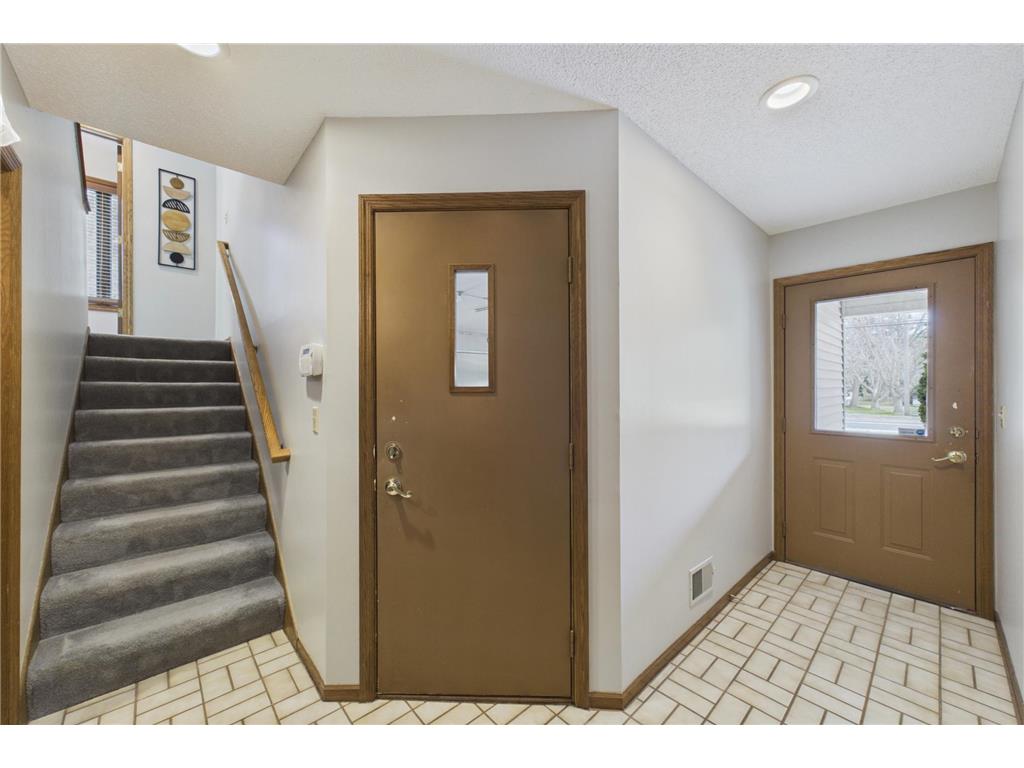 3256 Old Highway 8 Saint Anthony MN 55418 7054315 image3
