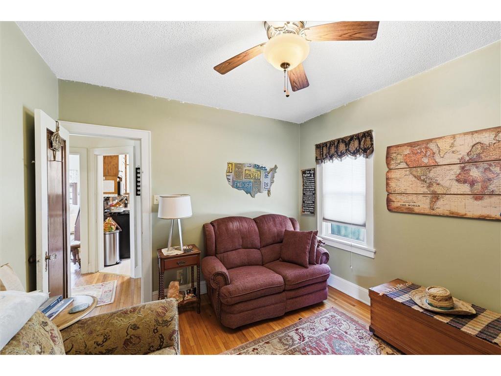 3257 Hayes Street NE Minneapolis MN 55418 7066161 image12