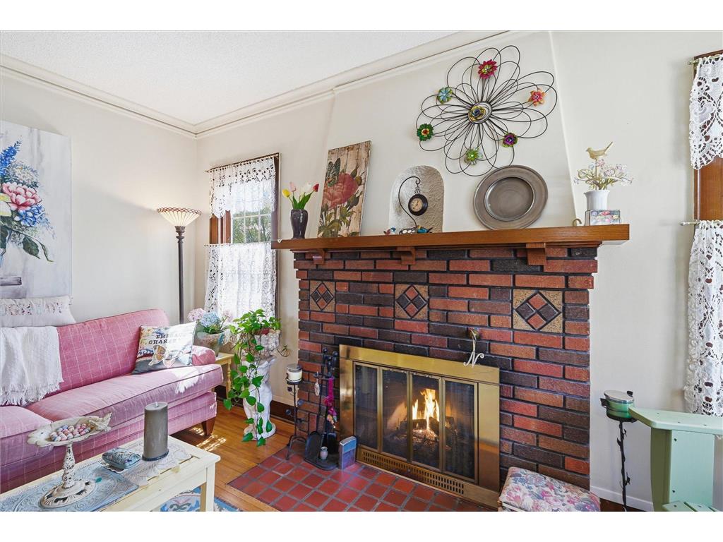 3257 Hayes Street NE Minneapolis MN 55418 7066161 image14