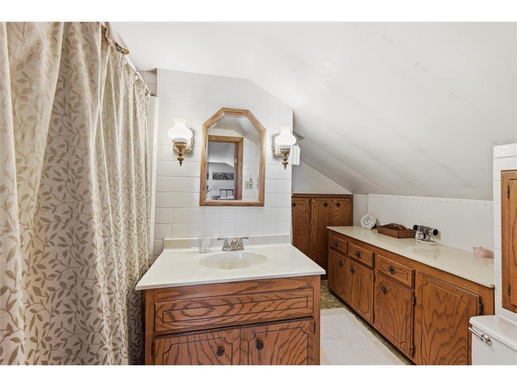 3257 Hayes Street NE Minneapolis MN 55418 7066161 image27