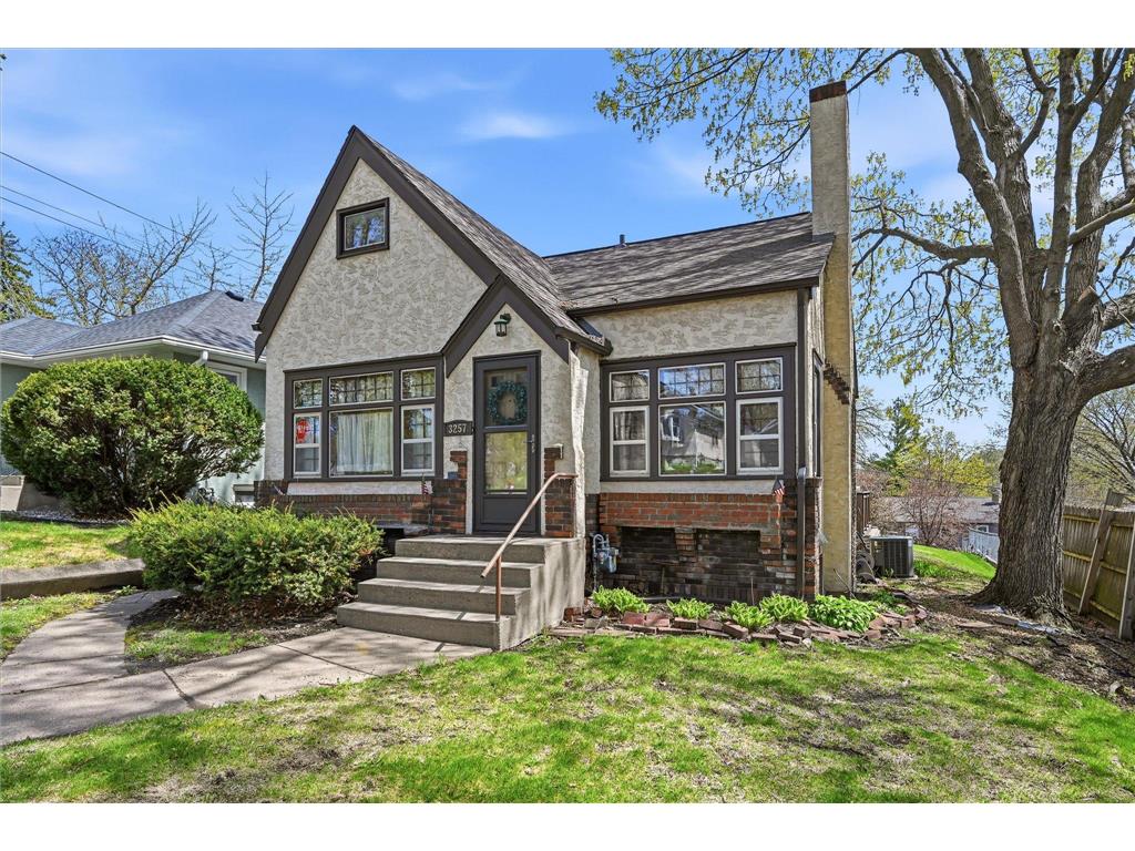 3257 Hayes Street NE Minneapolis MN 55418 7066161 image3