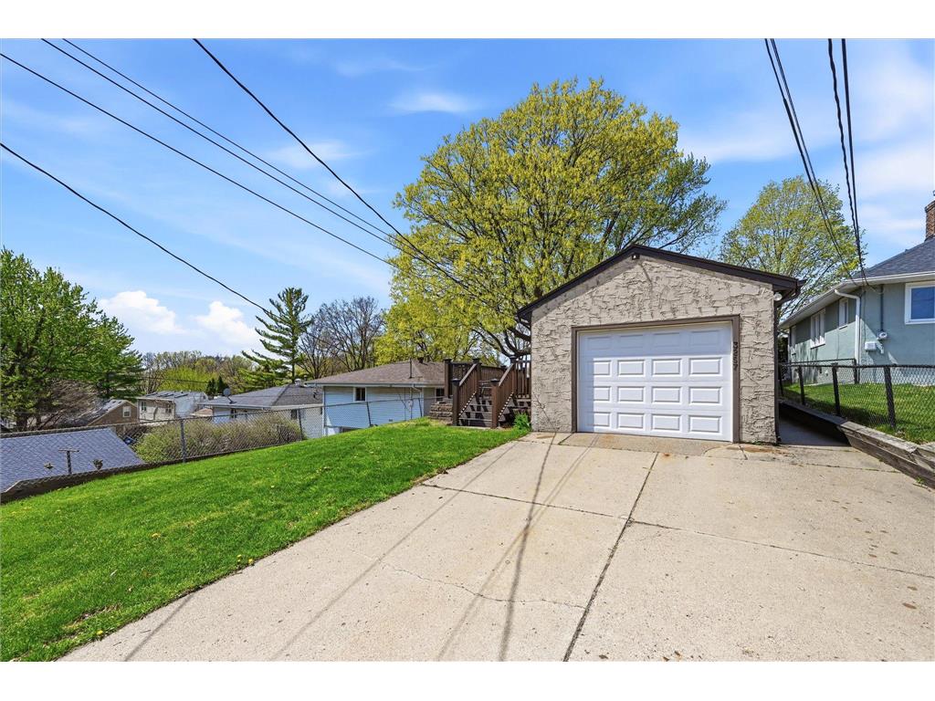 3257 Hayes Street NE Minneapolis MN 55418 7066161 image4