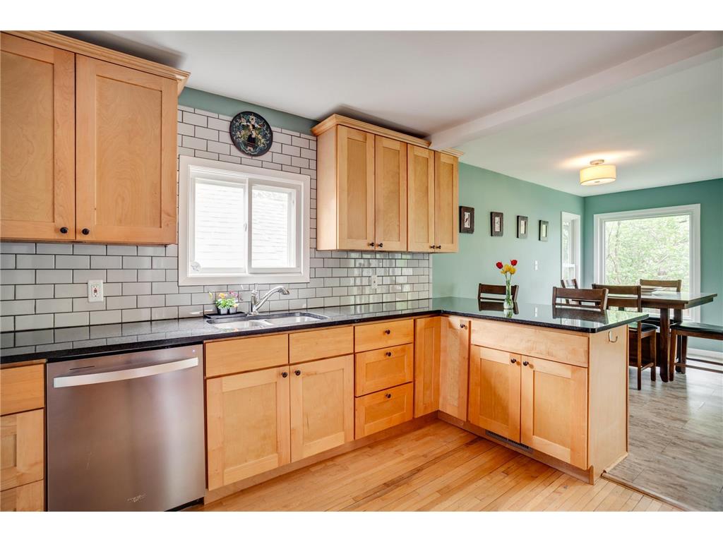 3258 Hayes Street NE Minneapolis MN 55418 7062903 image11