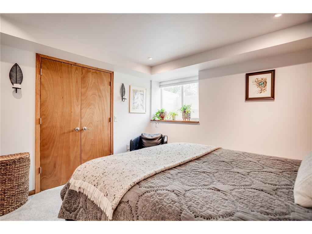 3258 Hayes Street NE Minneapolis MN 55418 7062903 image31