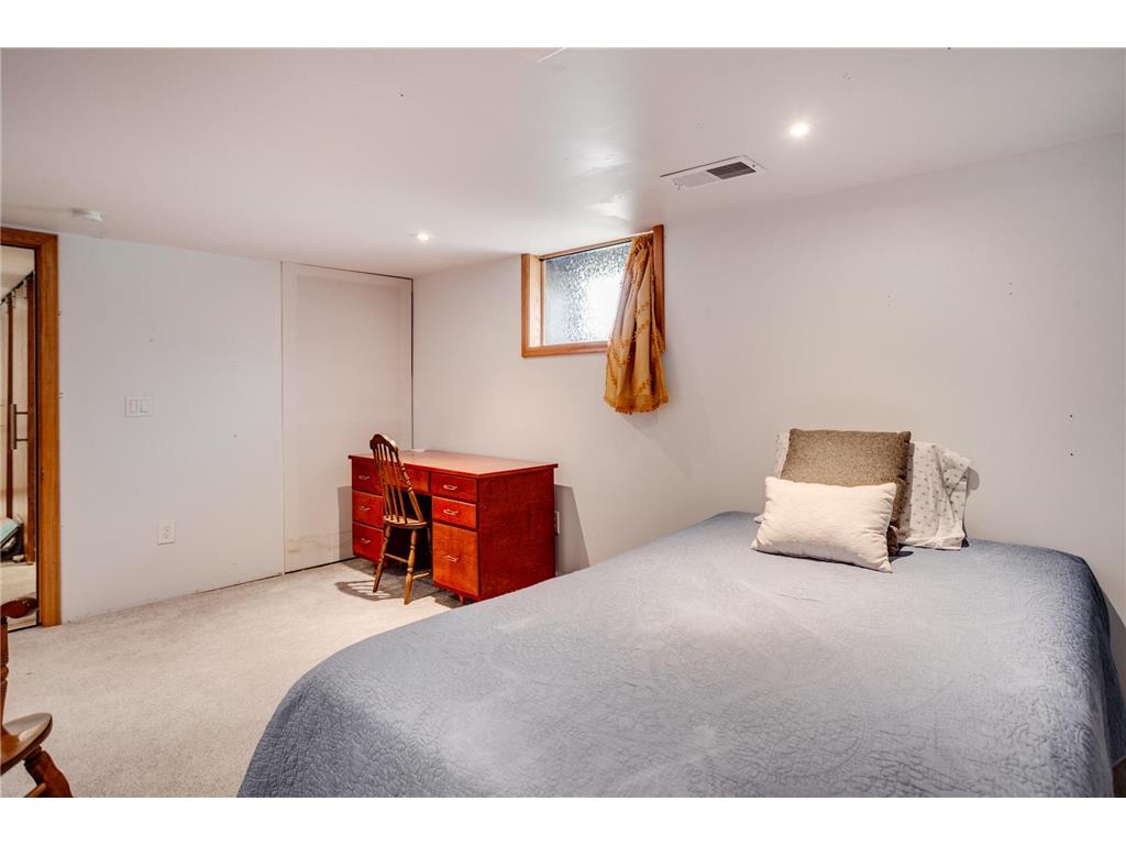 3258 Hayes Street NE Minneapolis MN 55418 7062903 image35