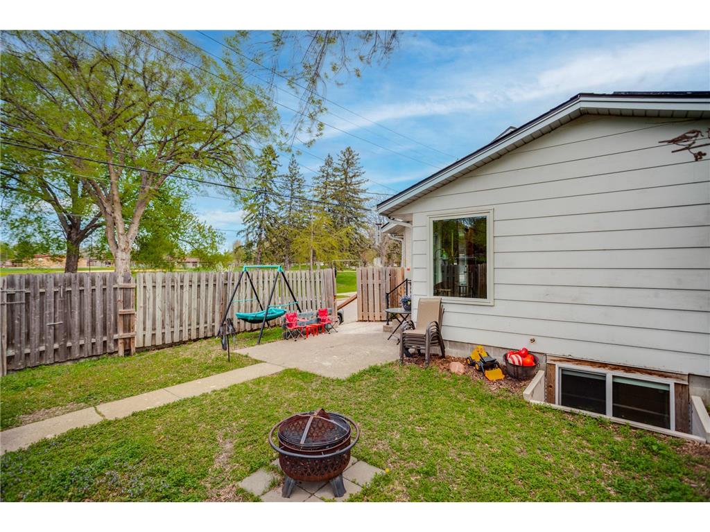 3258 Hayes Street NE Minneapolis MN 55418 7062903 image39