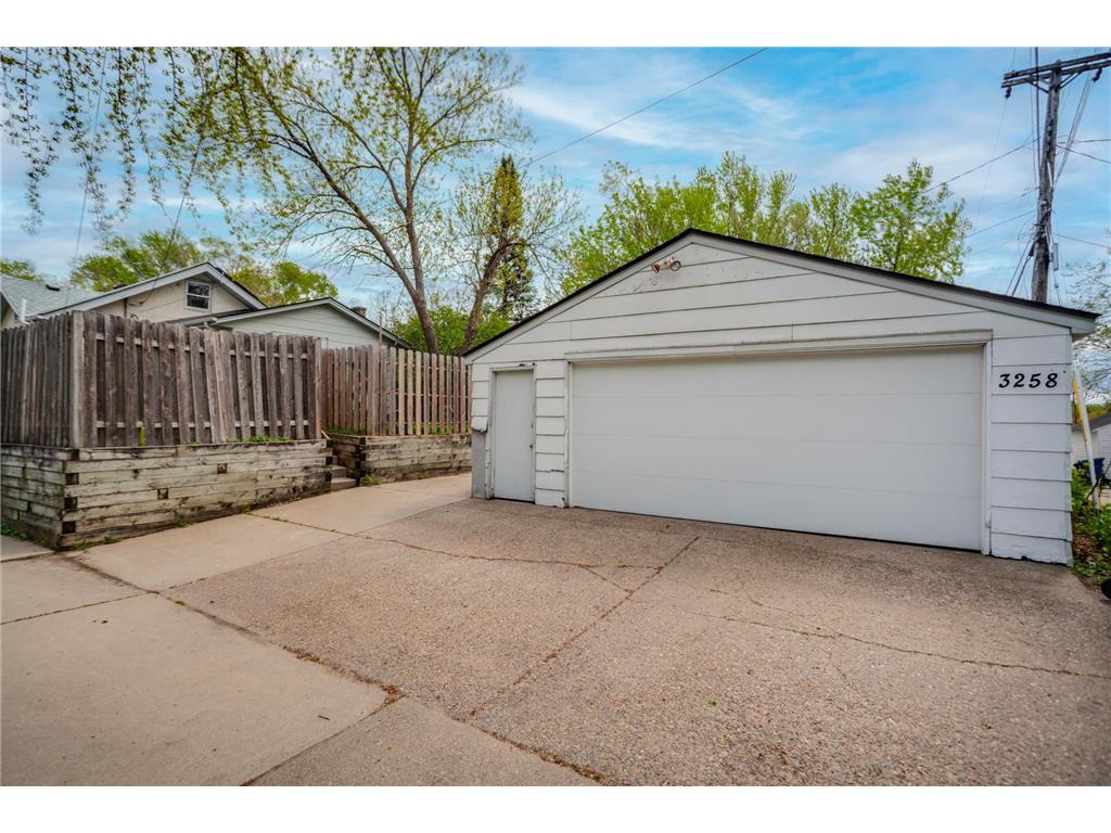 3258 Hayes Street NE Minneapolis MN 55418 7062903 image41