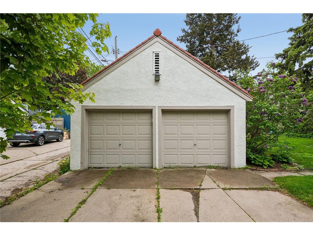 3258 Xerxes Avenue N Minneapolis MN 55412 7058875 image63