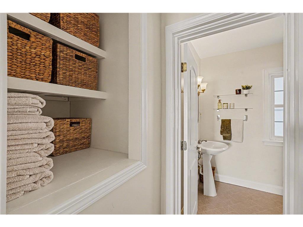 3259 Drew Avenue N Robbinsdale MN 55422 7008921 image12