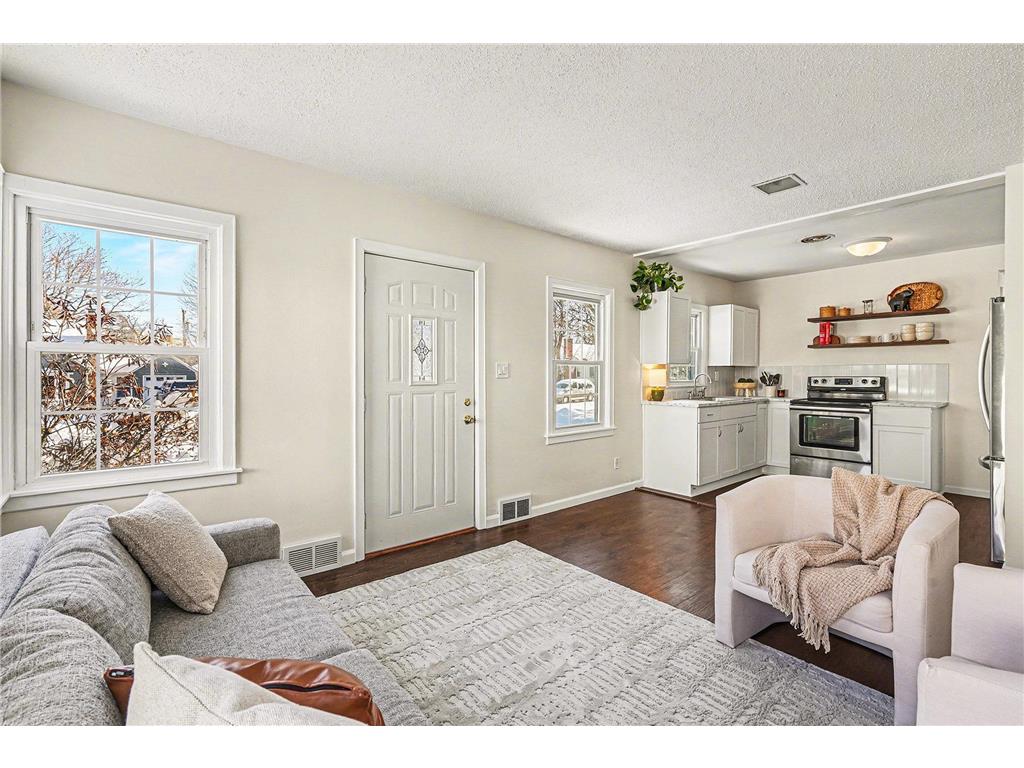 3259 Drew Avenue N Robbinsdale MN 55422 7008921 image6