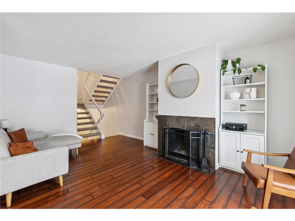 3259 Valley Ridge Drive #10 Eagan MN 55121 6806628 image1