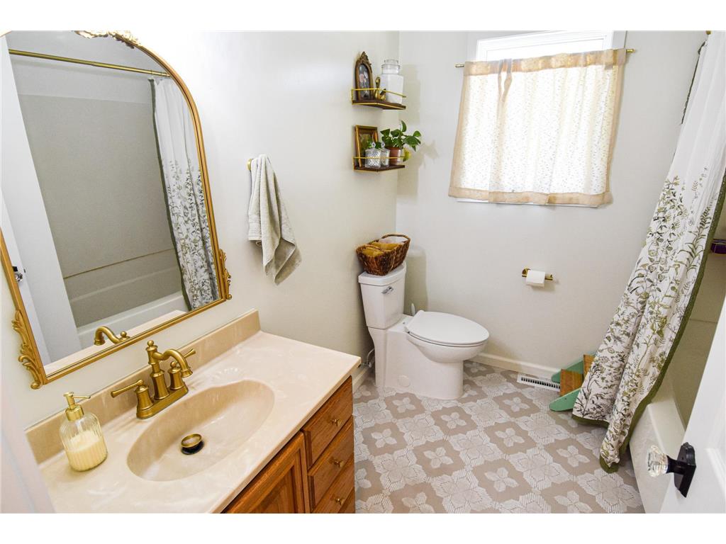 326 Crescent Avenue Crookston MN 56716 6795073 image20