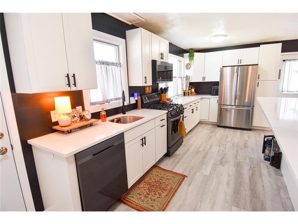 326 Crescent Avenue Crookston MN 56716 6795073 image4