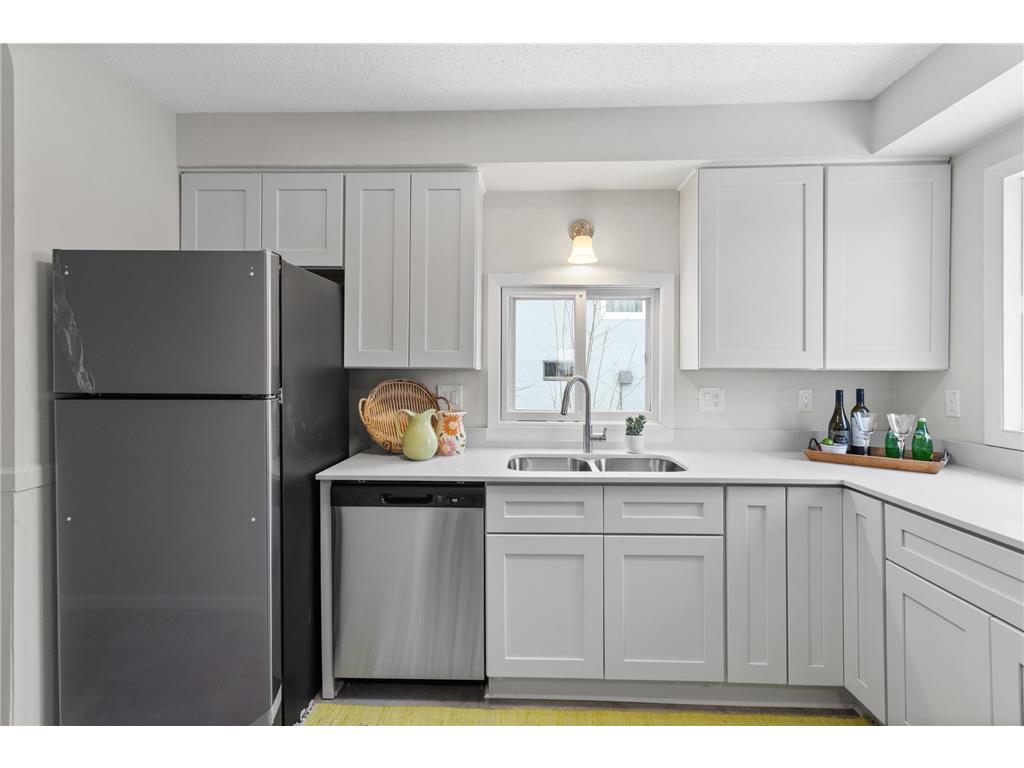 326 Faversham Willernie MN 55090 7047946 image11