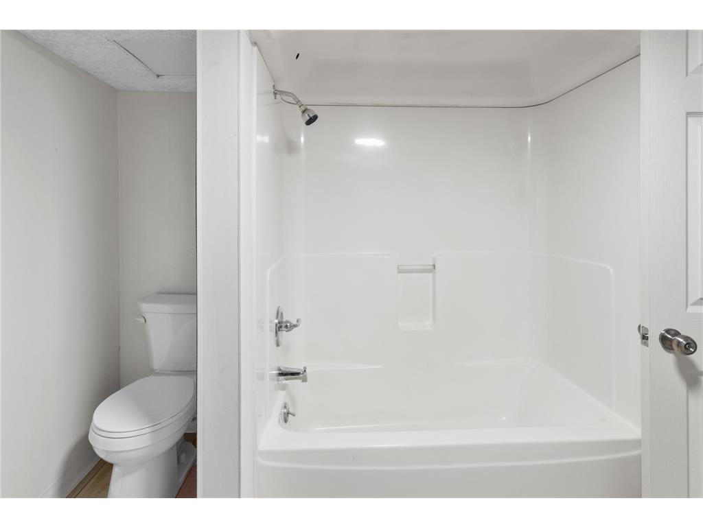 326 Faversham Willernie MN 55090 7047946 image18