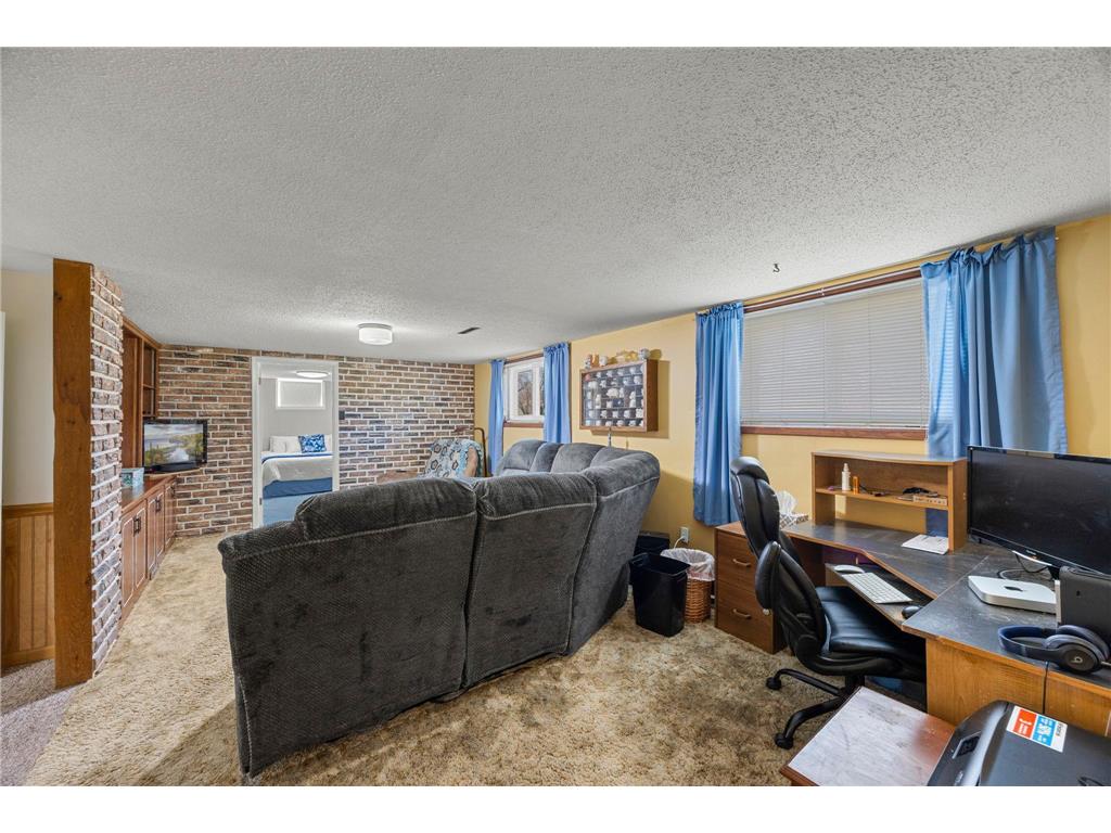 326 Larson Street SW Hutchinson MN 55350 6801863 image31
