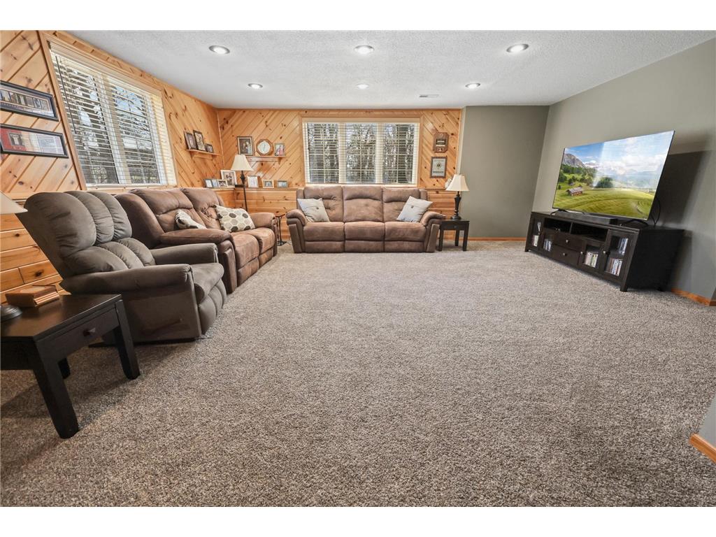 326 N Hickory Street Royalton MN 56373 7059928 image42