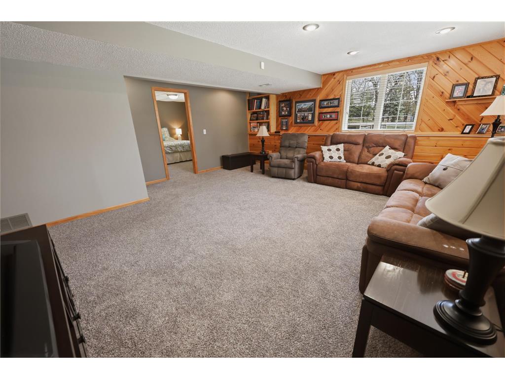 326 N Hickory Street Royalton MN 56373 7059928 image44