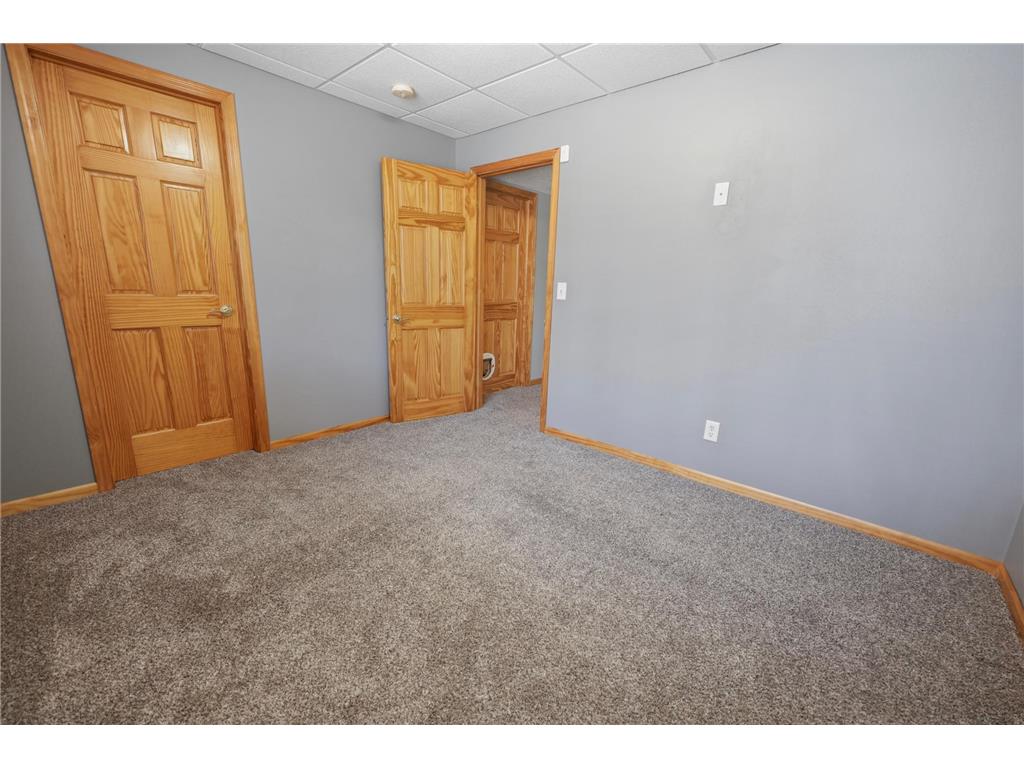 326 N Hickory Street Royalton MN 56373 7059928 image49