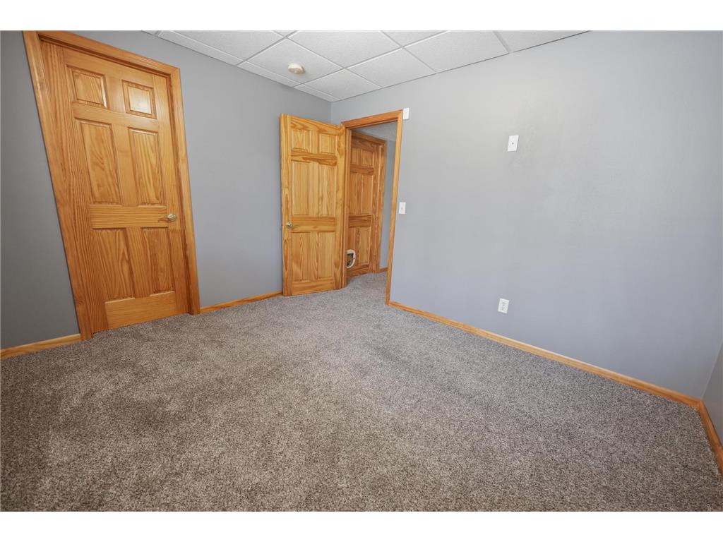326 N Hickory Street Royalton MN 56373 7059928 image50