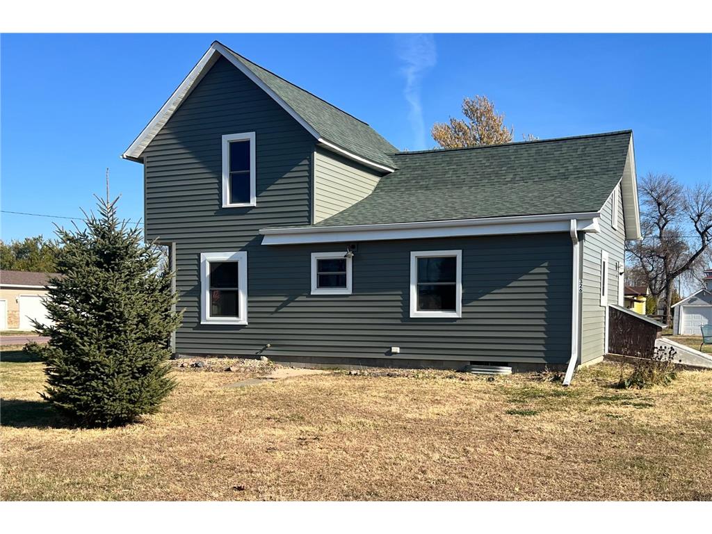 326 NW 1st Street Granada MN 56039 6808842 image1