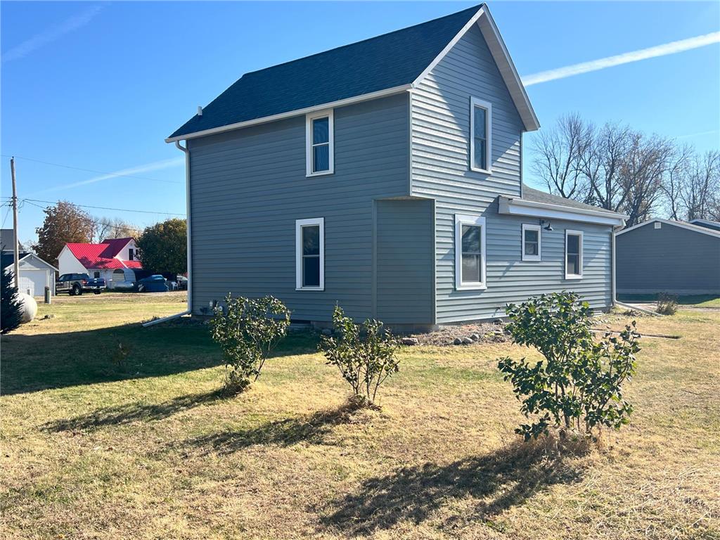 326 NW 1st Street Granada MN 56039 6808842 image3