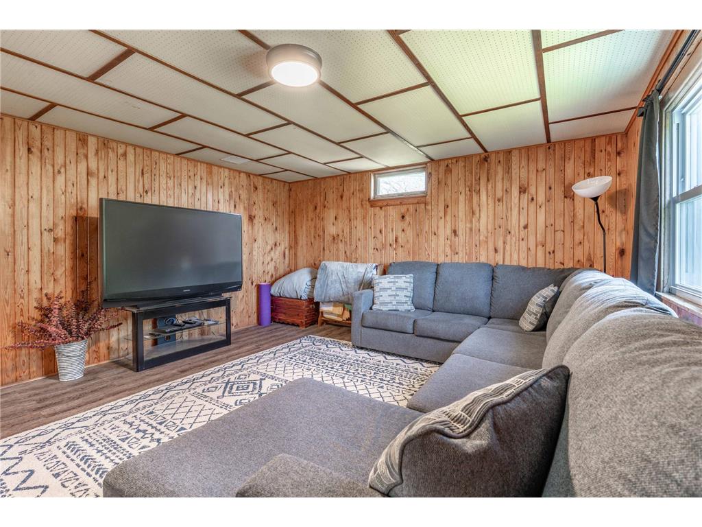 326 W Gustavus Avenue Fergus Falls MN 56537 7073136 image29