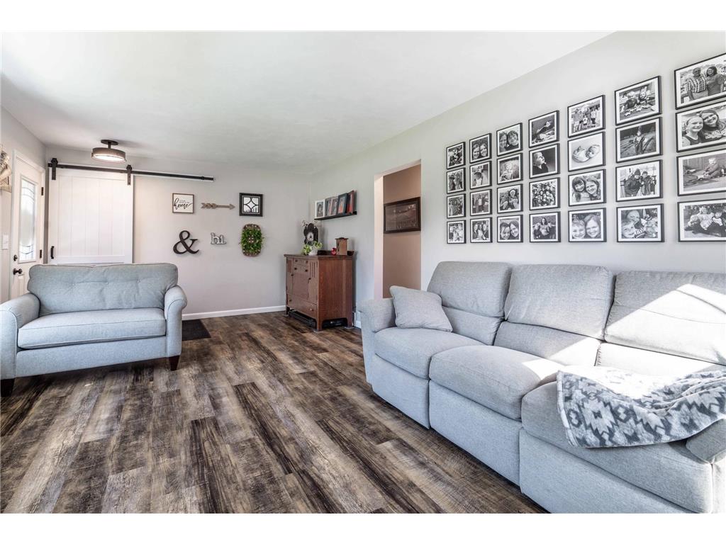 326 W Gustavus Avenue Fergus Falls MN 56537 7073136 image9