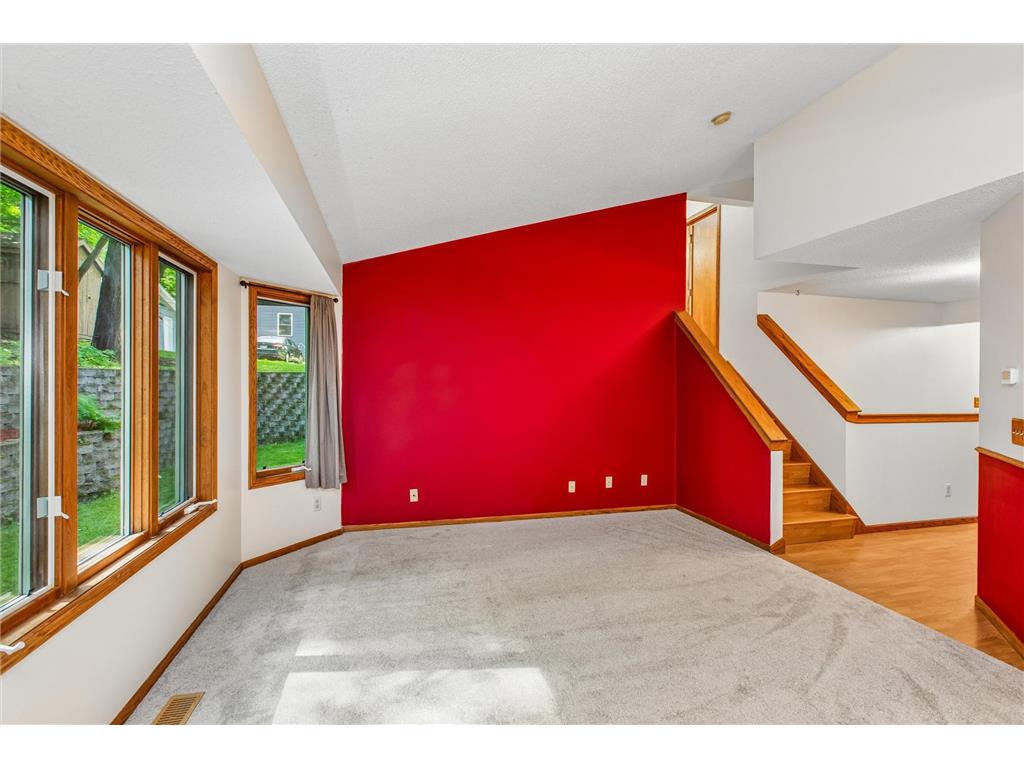 326 Warner Avenue N Mahtomedi MN 55115 7087149 image12
