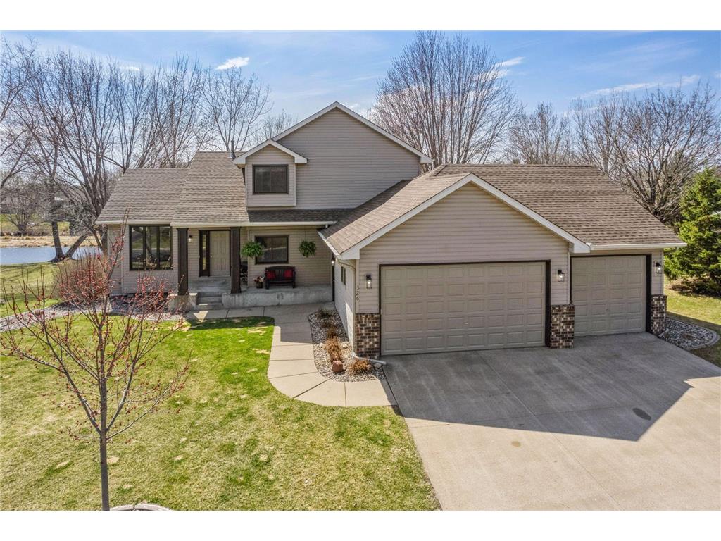 326 William Lake Shore Drive Waconia MN 55387 6685079 image1