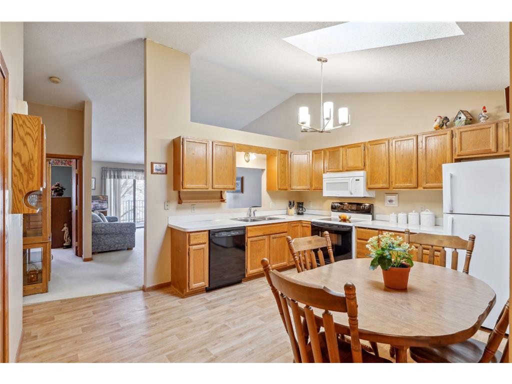 3260 Greenbrier Street #3260B Vadnais Heights MN 55127 6494069 image1