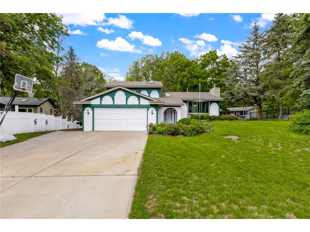 3260 Stinson Court New Brighton MN 55112 6597260 image1