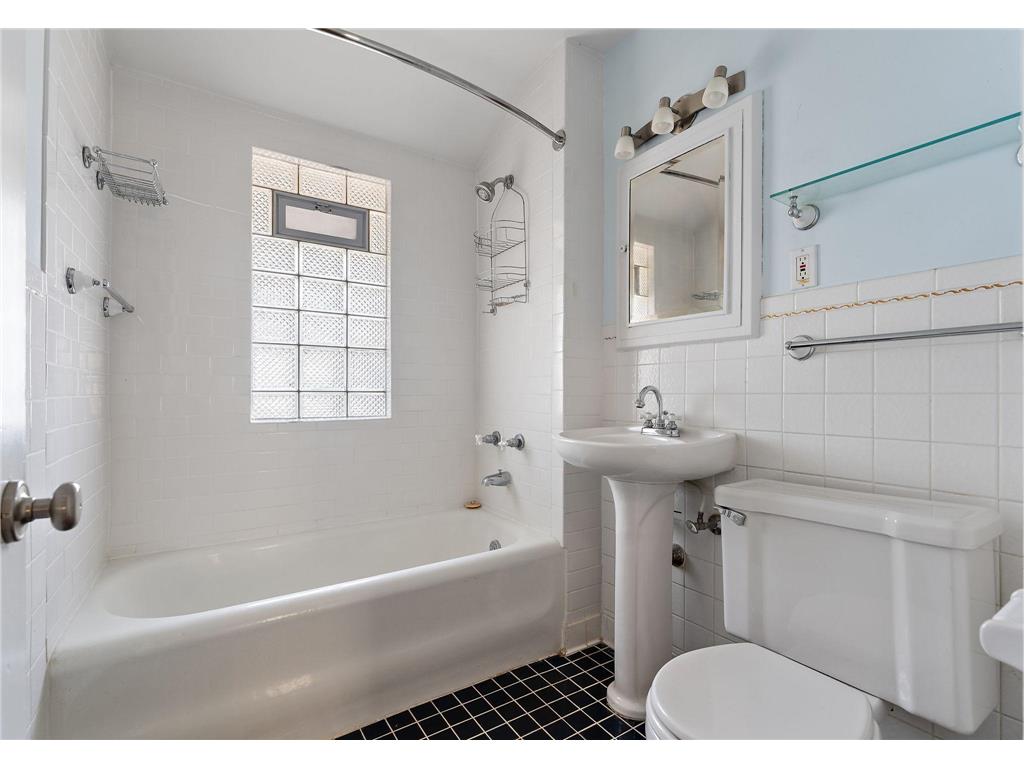 3260 Yosemite Avenue S Saint Louis Park MN 55416 7050566 image23
