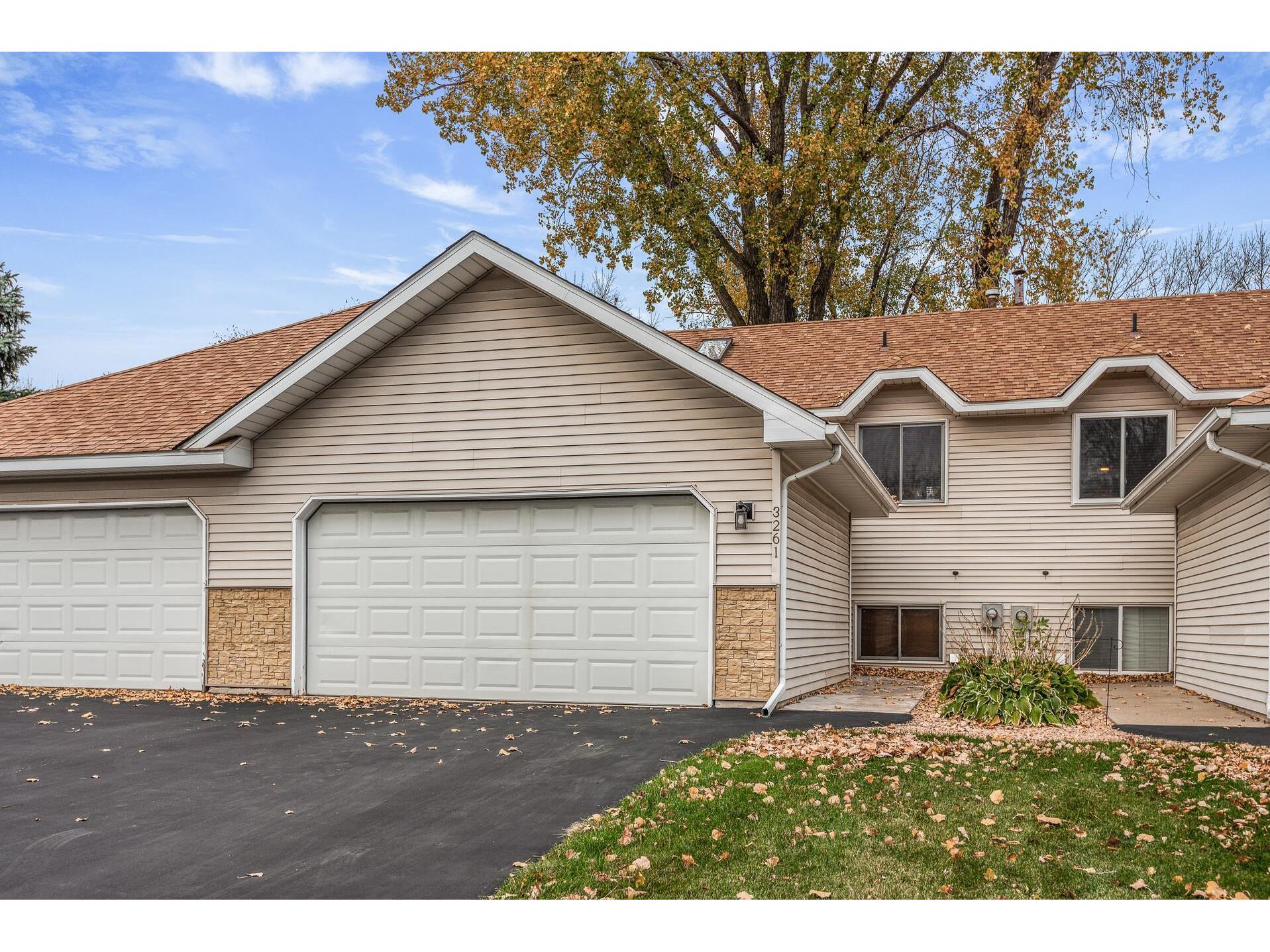 3261 Greenbrier Street Vadnais Heights MN 55127 6109874 image1