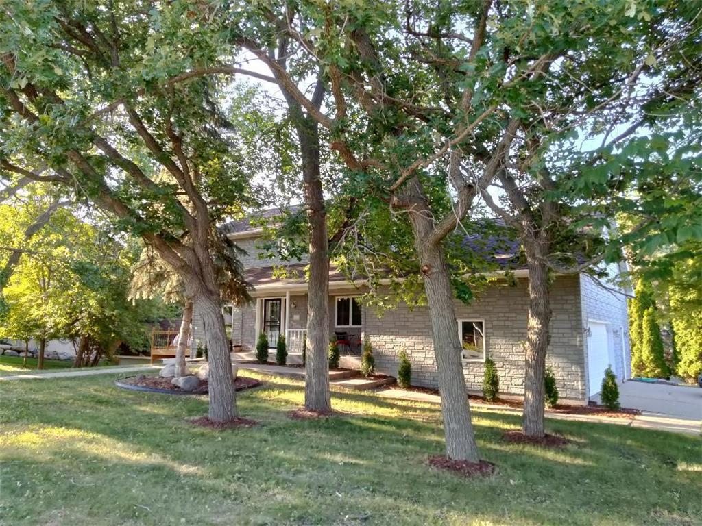 3262 Black Oak Drive, Eagan, MN, 55121 MLS 6184976 Edina Realty