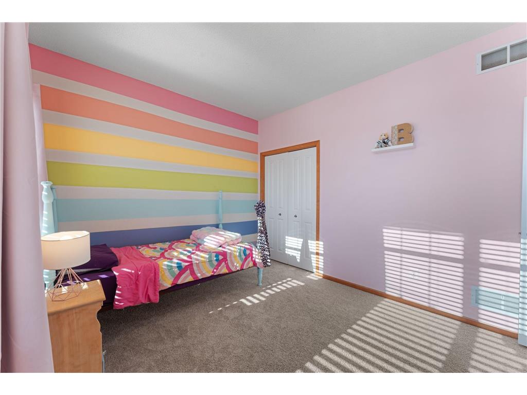 3262 Oak View Drive Woodbury MN 55129 7038307 image18