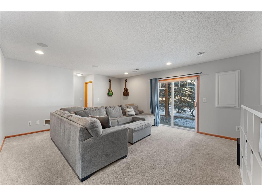 3262 Oak View Drive Woodbury MN 55129 7038307 image27