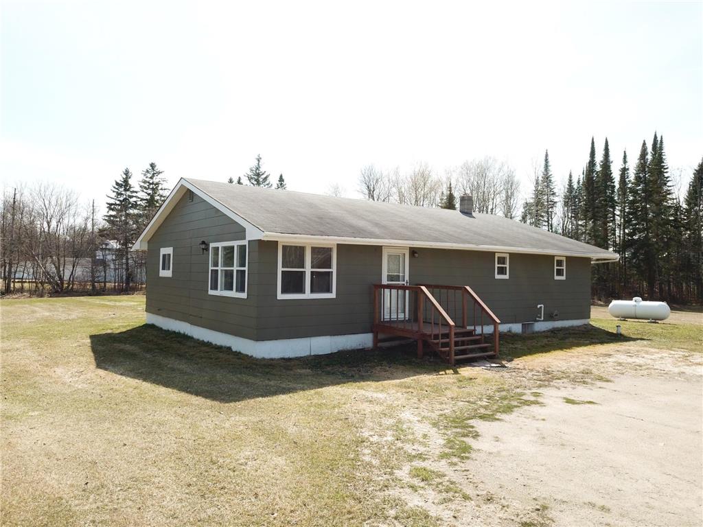 32653 580th Avenue Warroad MN 56763 6710031 image1