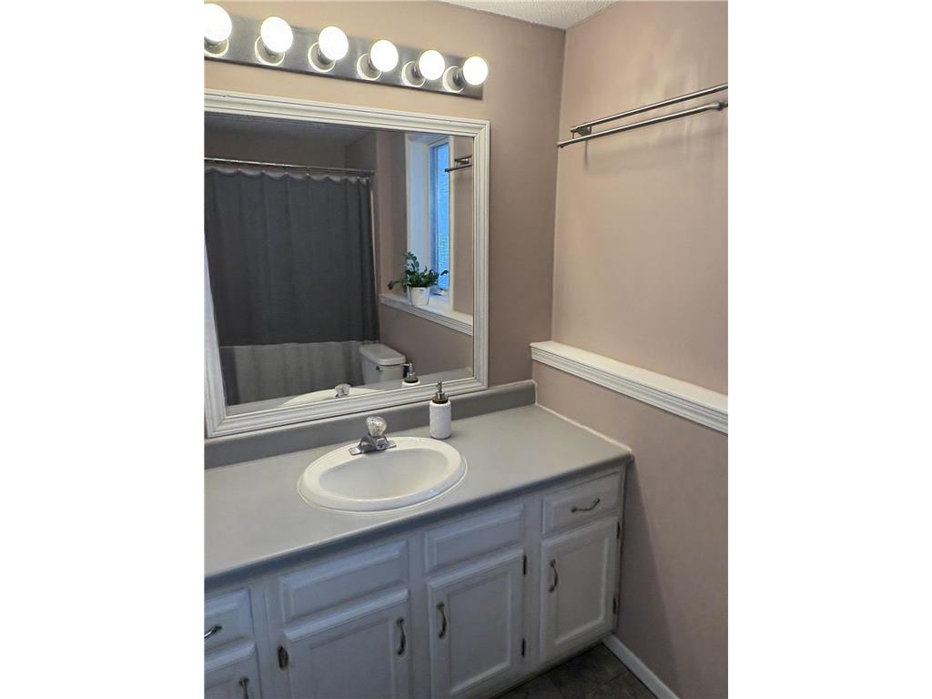 3268 Edgerton Street Vadnais Heights MN 55127 7018405 image11