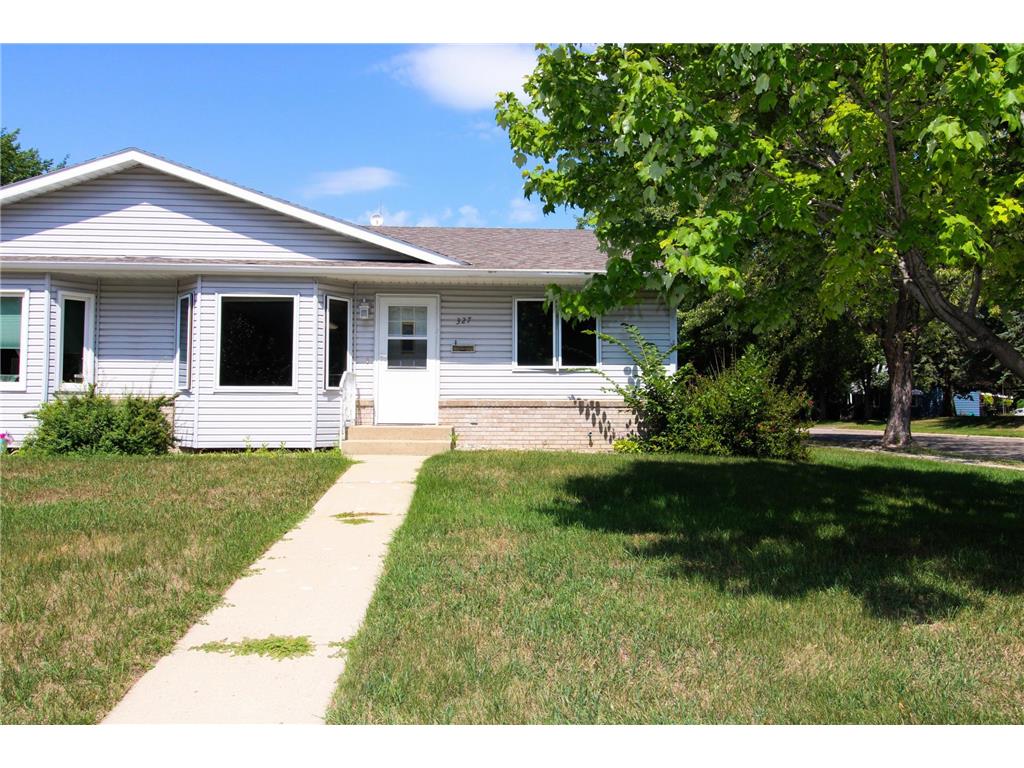 327 11th Avenue E Alexandria MN 56308 6411051 image1