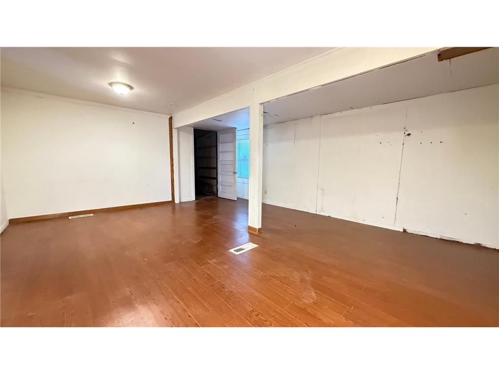 327 20th Ave SW Rochester MN 55902 6794067 image13