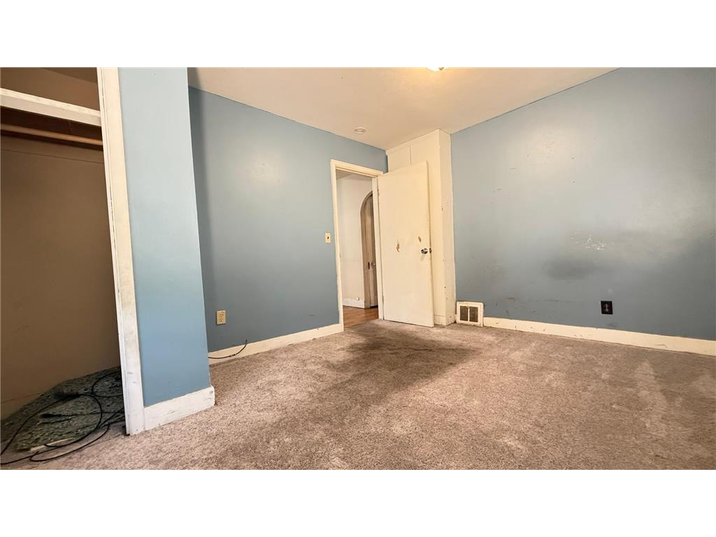 327 20th Ave SW Rochester MN 55902 6794067 image6