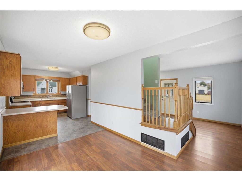 327 2ND Street NE Barnesville MN 56514 7058157 image5