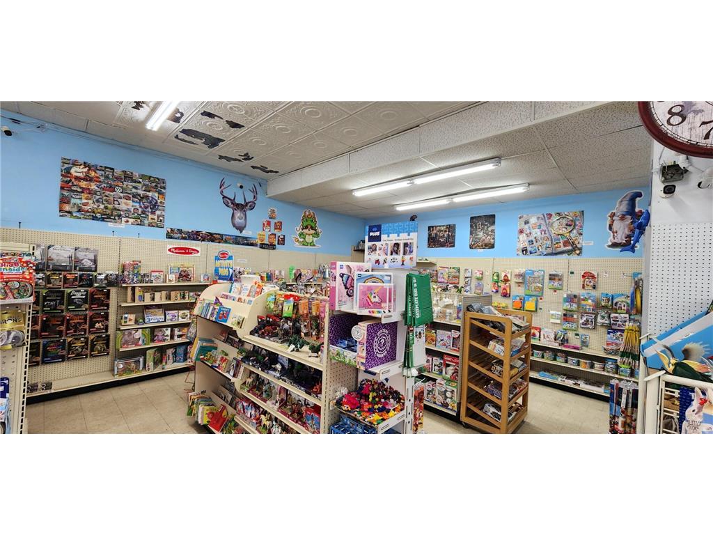 327 3rd Street International Falls MN 56649 6610620 image4