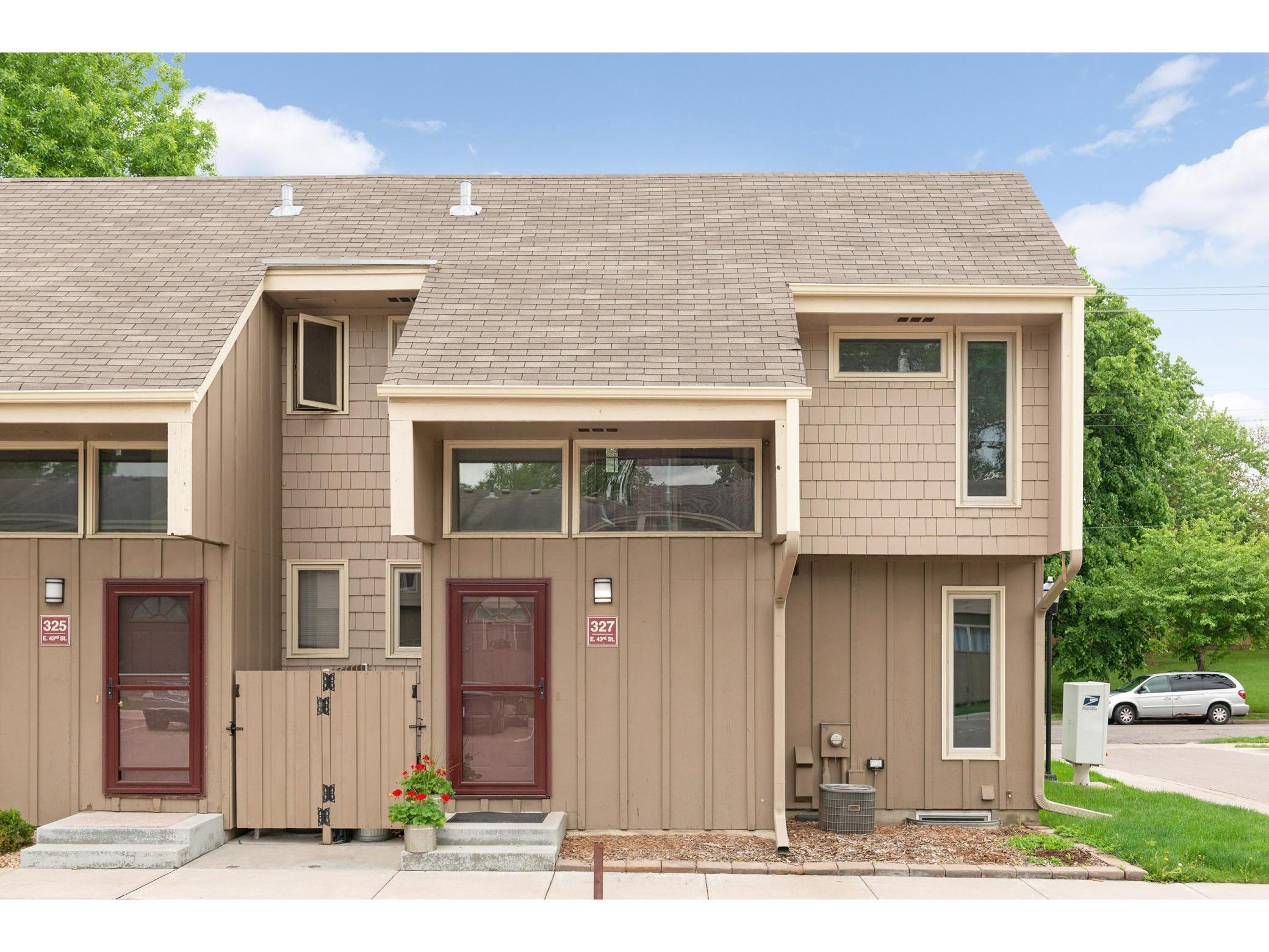 327 E 43rd Street, Minneapolis, MN, 55409 MLS 7097535 Edina Realty