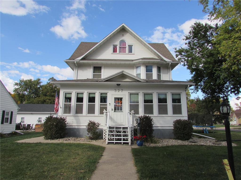 327 E 4th Street, Blue Earth City Twp, MN, 56013 MLS 6268732 Edina