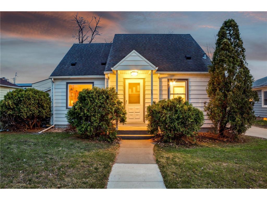 327 Harrison Avenue North Mankato MN 56003 6355172 image1