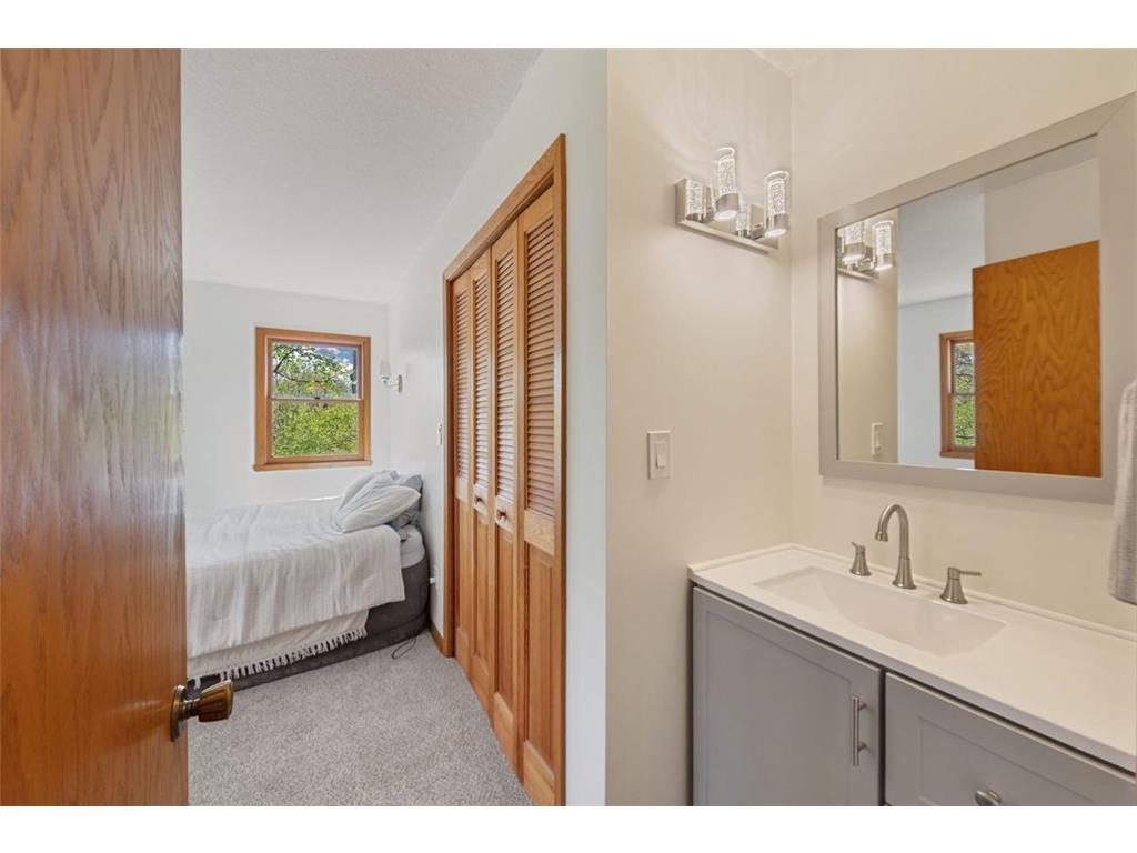 327 Krattley Lane Hudson WI 54016 7066095 image17