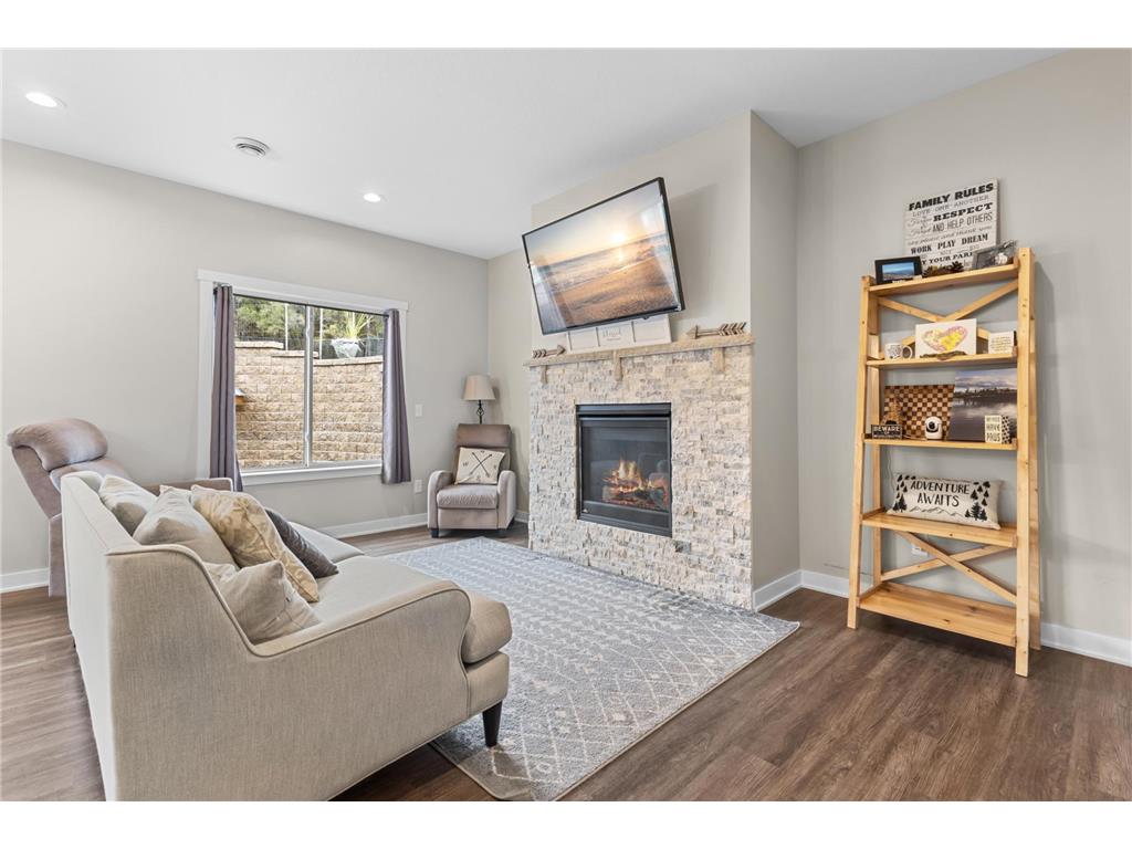 327 Larkspur Lane Cannon Falls MN 55009 6815762 image1